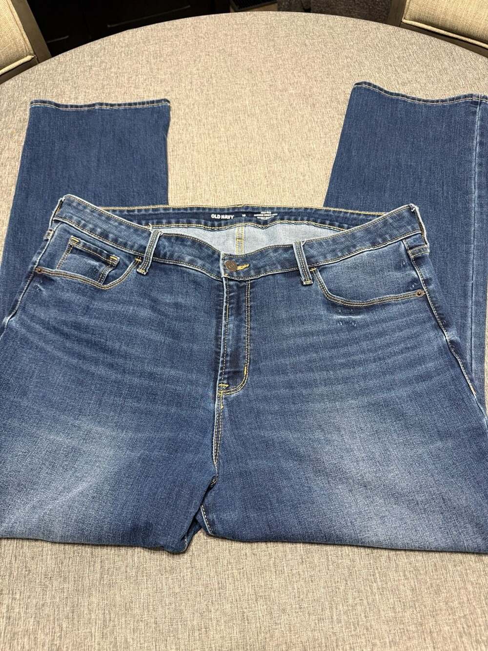 Old Navy High-Rise Kicker Boot-Cut Secret-Smooth Pockets Jeans Size 18 Petite - Picture 5 of 5